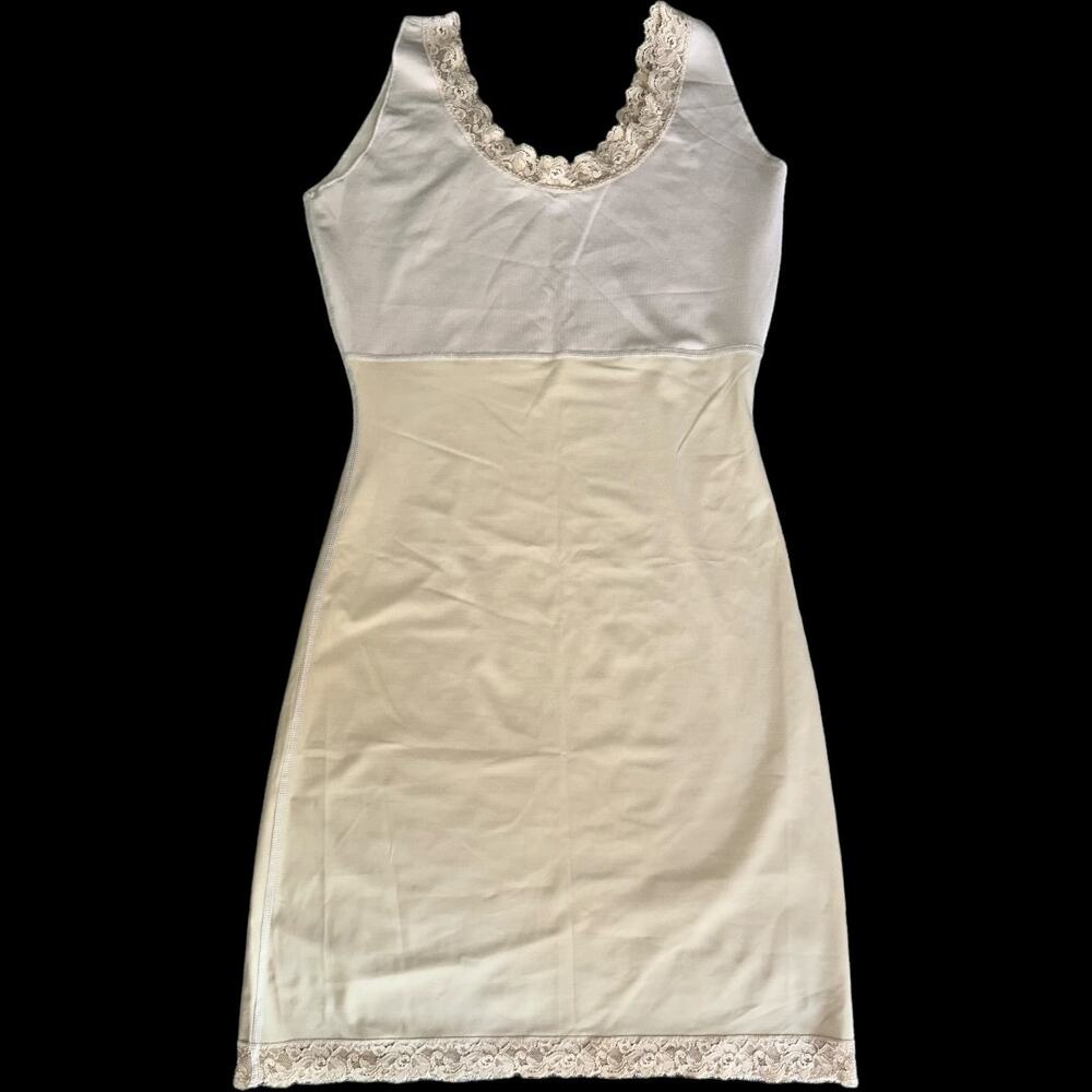 Spanx 1X Women's Beige Knee Length Lace Trim Shapewear Compression Dress Slip XL
